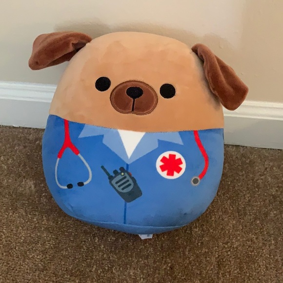 daryl the astronaut dog squishmallow